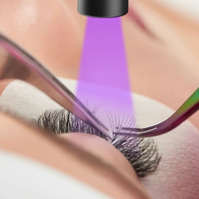 Best Lighting For Lash Extensions 